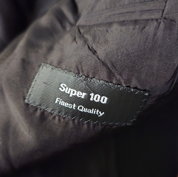 Hugo Boss Men's Black Wool Blazers Size 44R - Picture 7 of 8